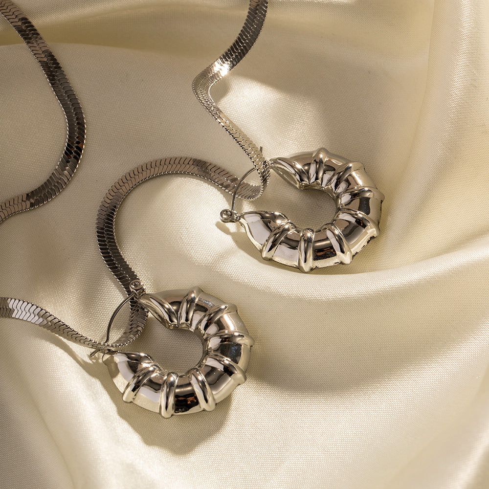 Pendientes huecos vintage