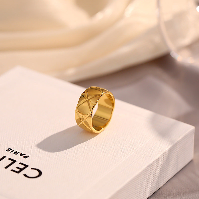 V-shaped wave ring