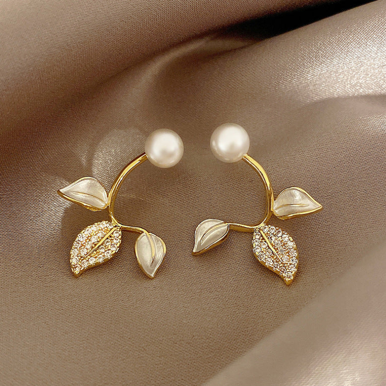 Pendientes de hojas de perla para mujer