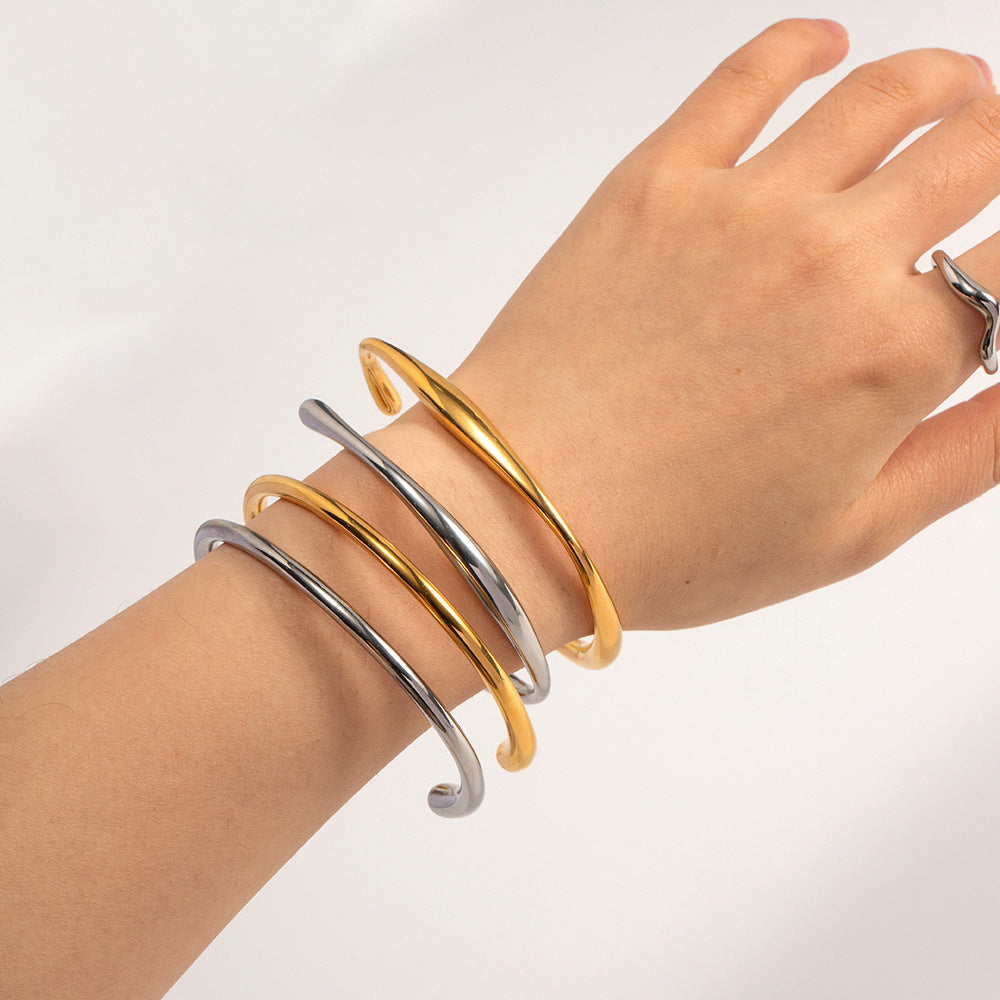 Pulsera abierta lisa