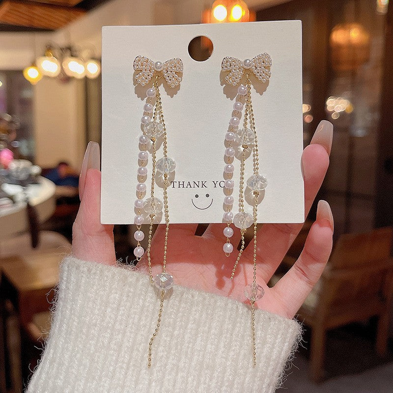Pearl crystal bow fringed earrings