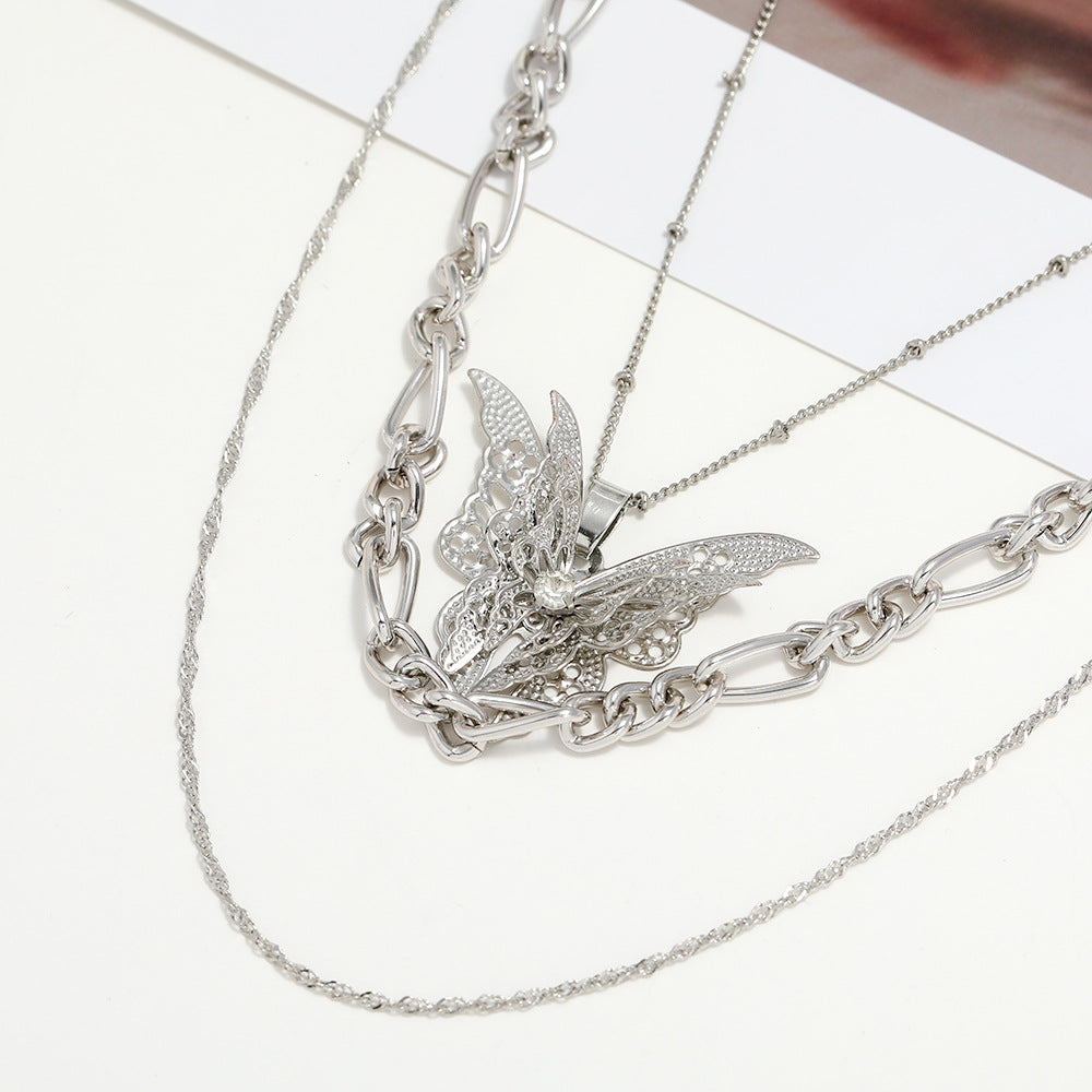 Collar de mariposa de metal tridimensional hueco personalizado