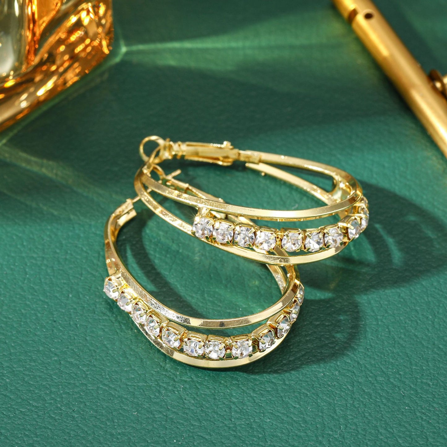 European and American style oval earrings