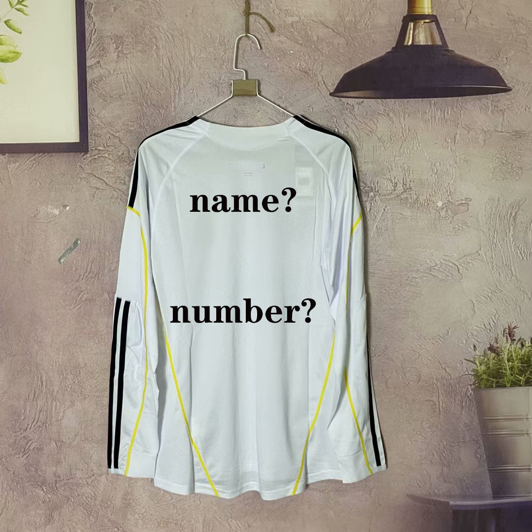 Camiseta retro de manga corta de local de Kaká Alonso Ronaldo Guti del Real Madrid 09-10