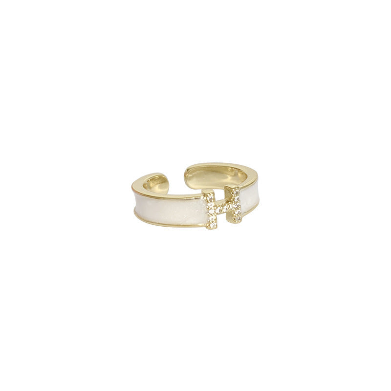 18K gold letter H ring