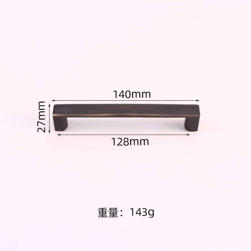 Simple wardrobe handle