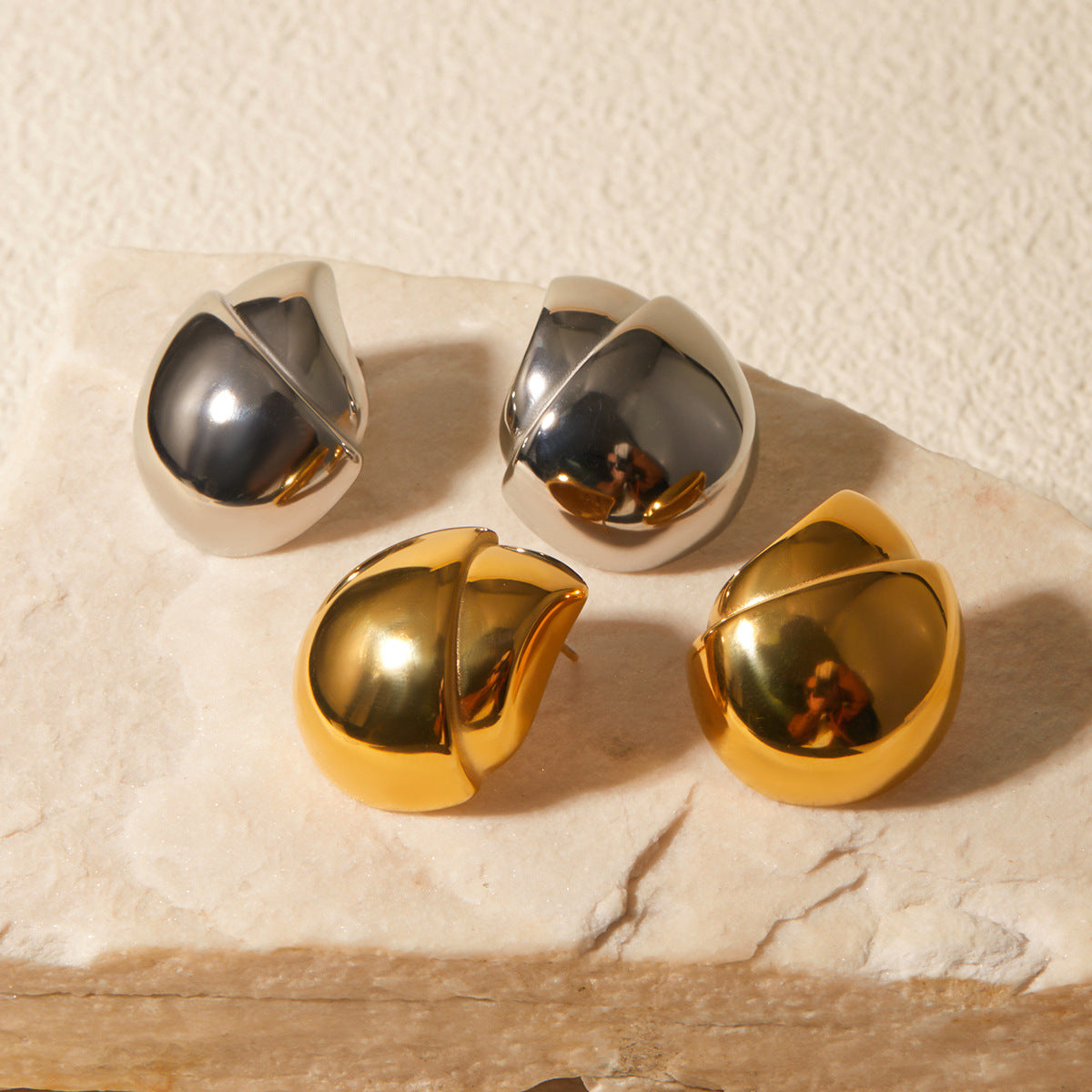Retro round earrings
