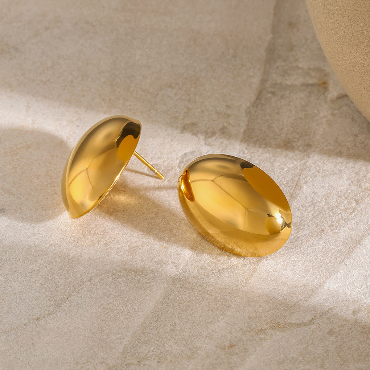 18k Gold Large Polished Oval Earrings
