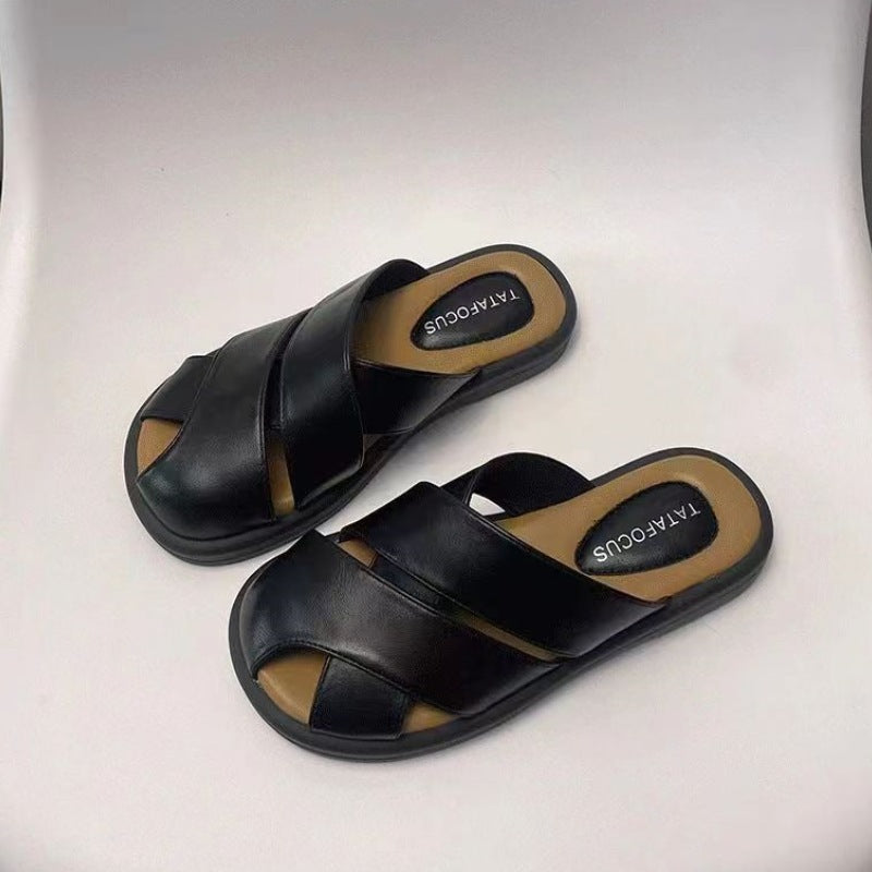 Versatile flat slippers