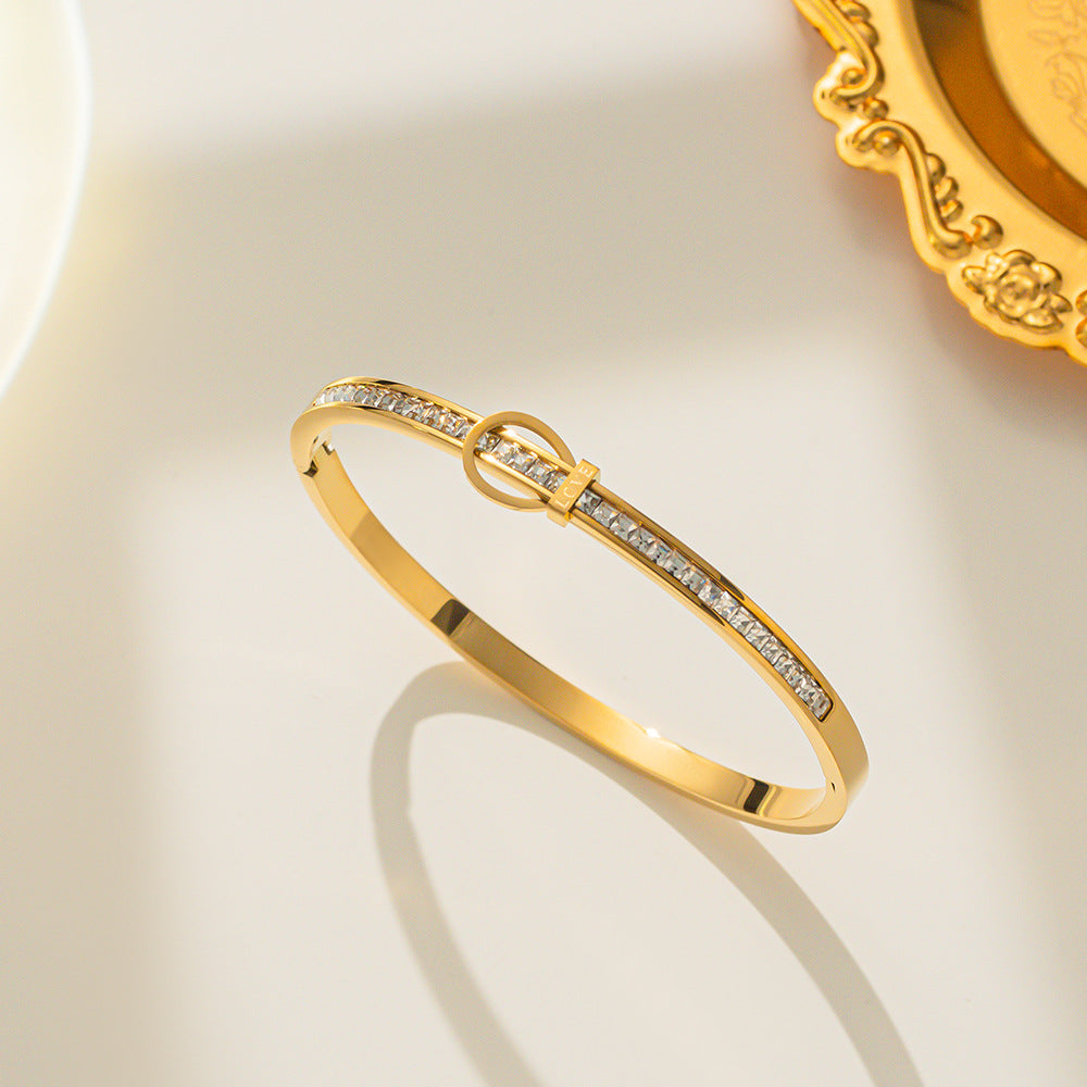 Pulseira de aço de titânio, fecho de diamante de amor, fabricante atacadista
