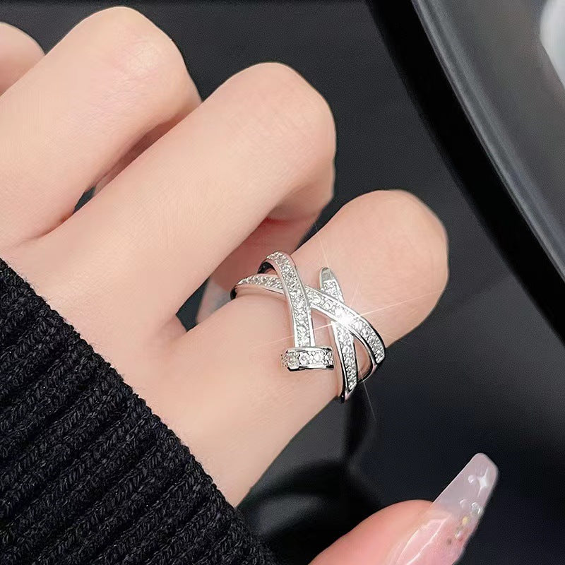 Anillo abierto de uñas con cinturón de diamantes de imitación apilable