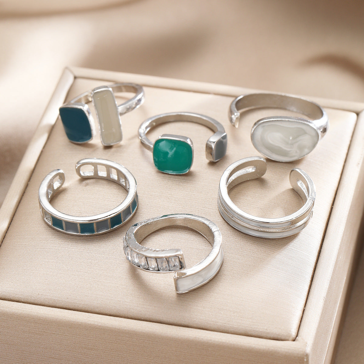 Adjustable Emerald Open Ring