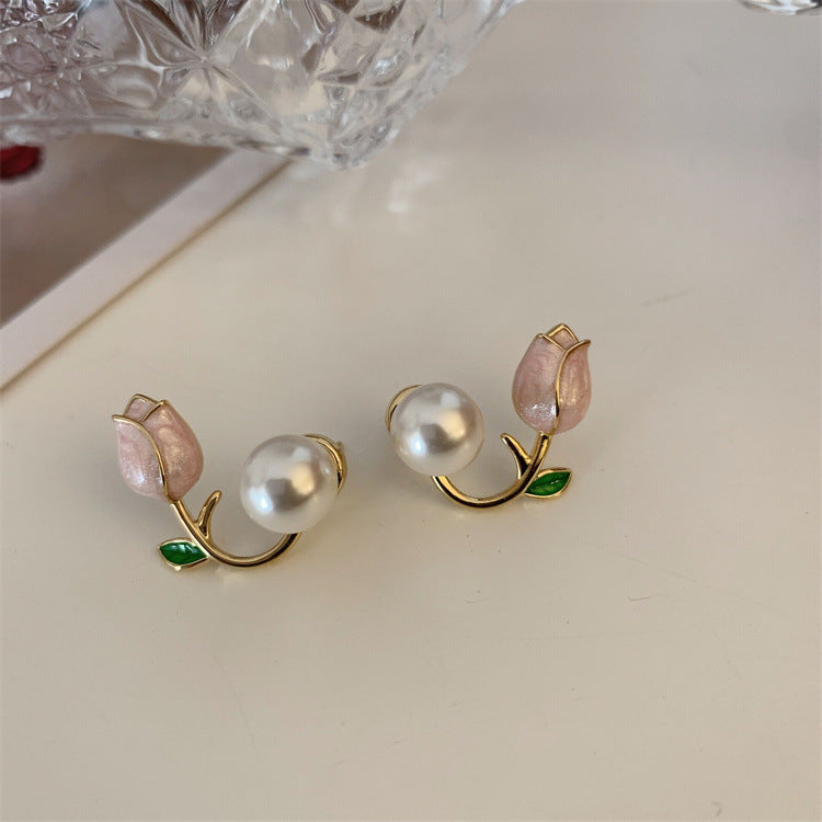 Tulip Pearl Stud Earrings