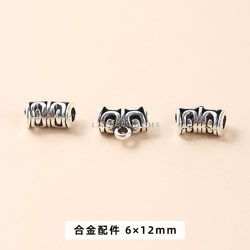 Pequeños accesorios colgantes de aleación de plata tibetana