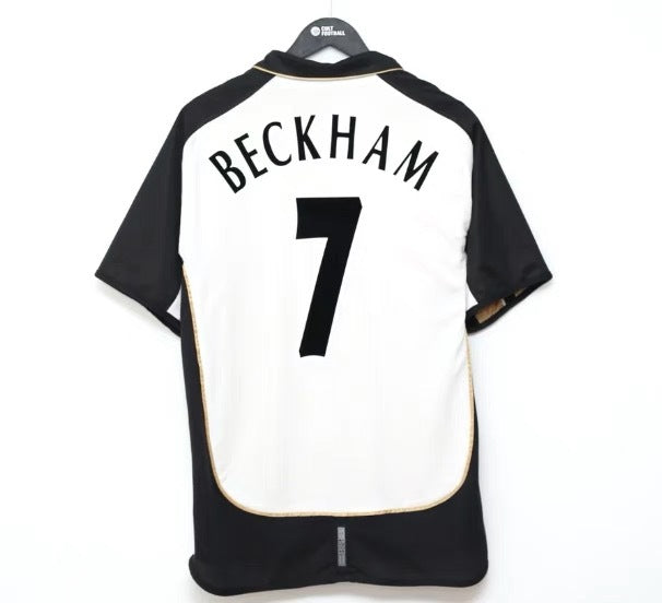 Camiseta reversible del centenario de Beckham en blanco y oro 7 01-02