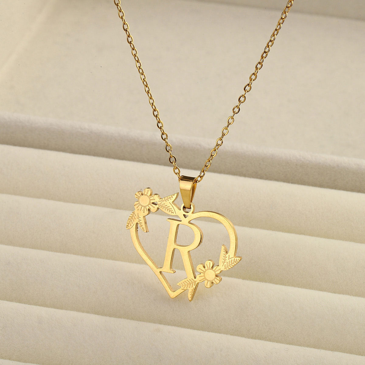 Titanium steel A-Z heart shaped English letter necklace