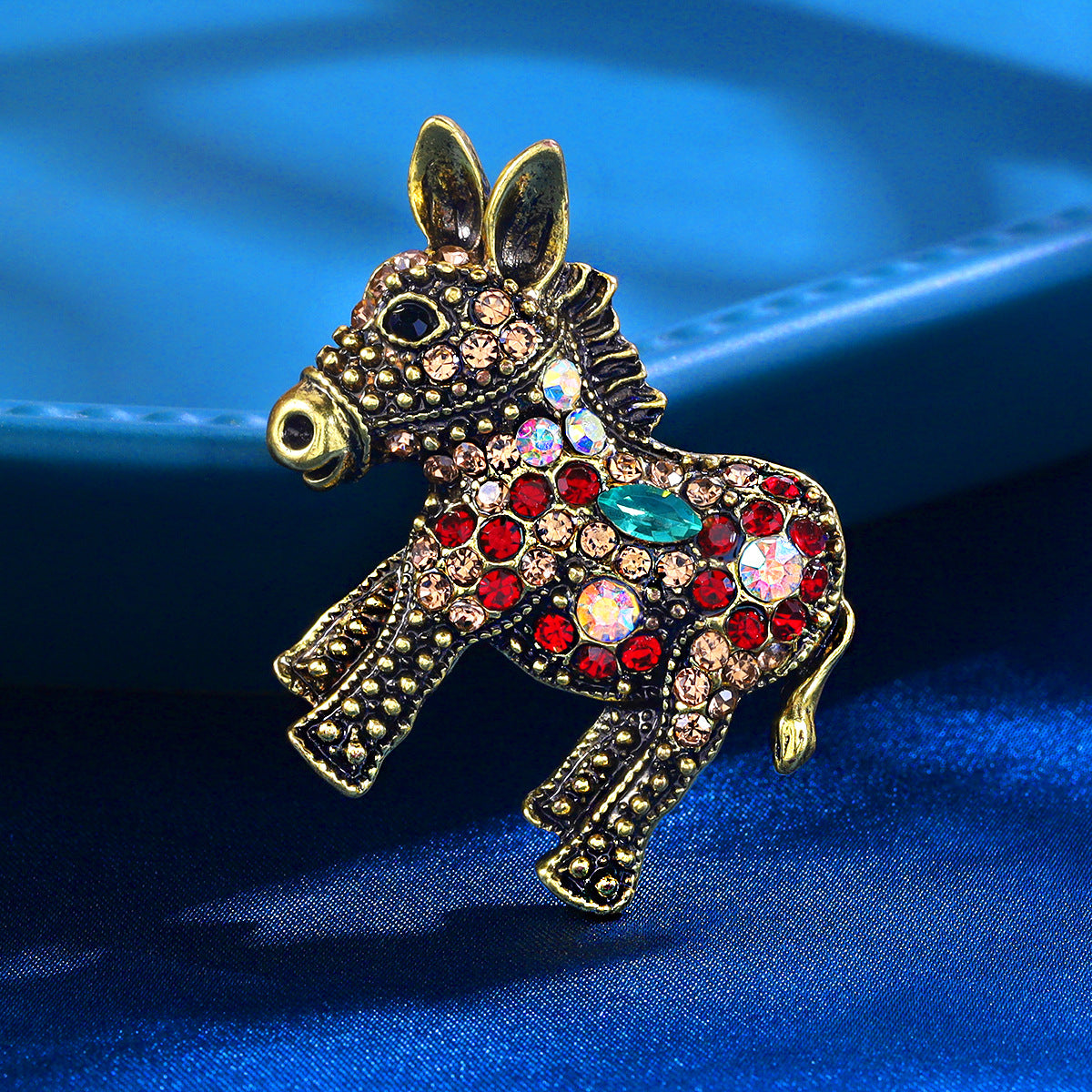 Pony corsage