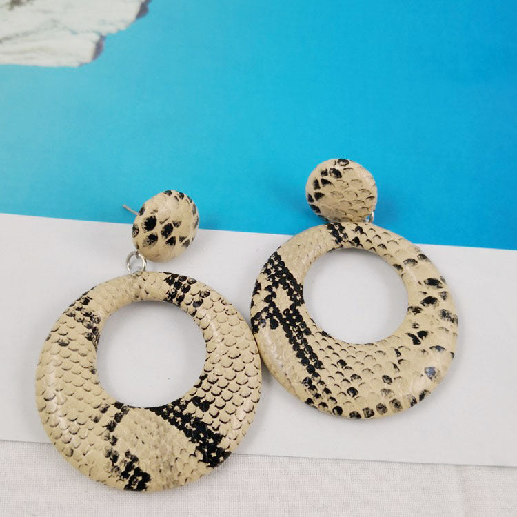Snake cloth buckle, ring earrings