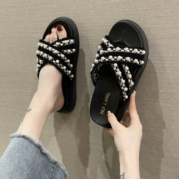 Soft bottom Lightweight sandals Thick bottom