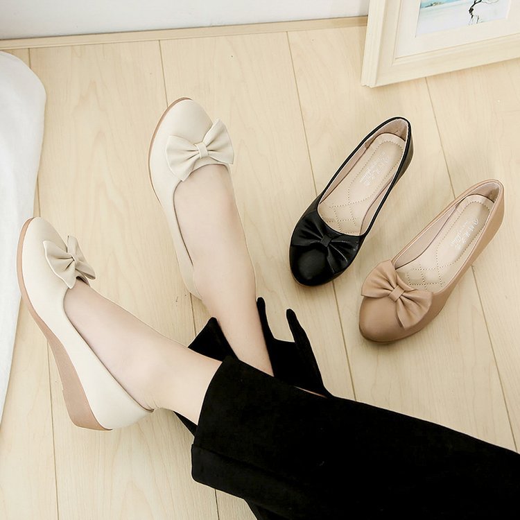 Versatile bow shoes