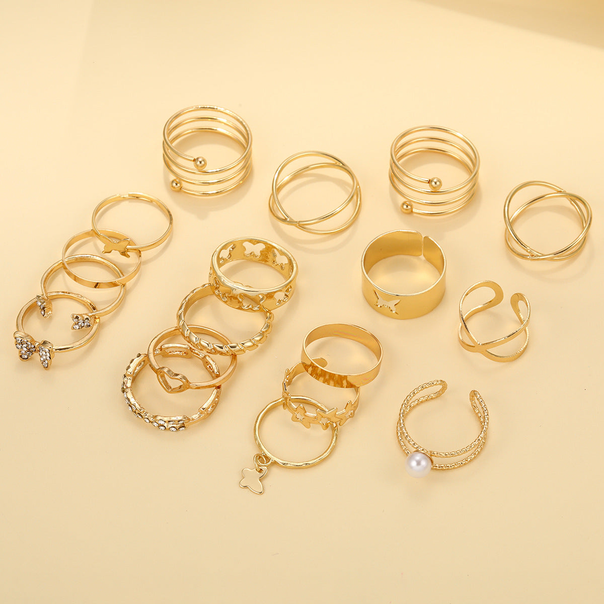 18-piece set of hollow heart chain open rings