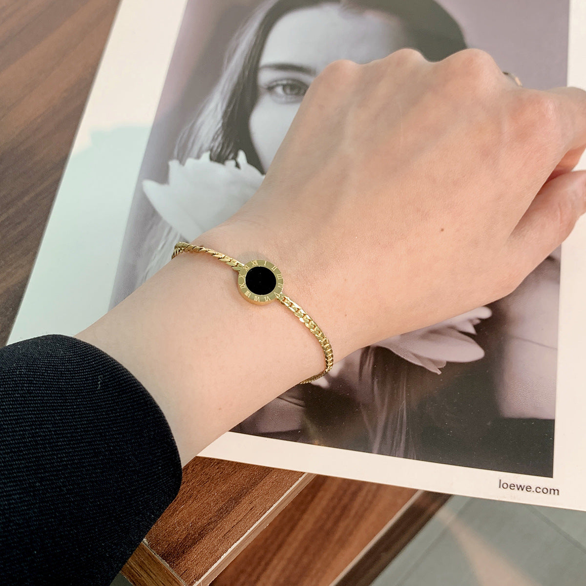 Titanium steel French retro bracelet geometry