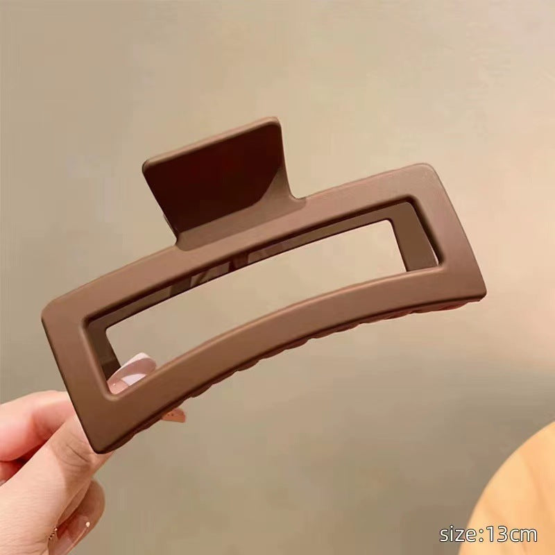 Square clip, headgear, hairpin.