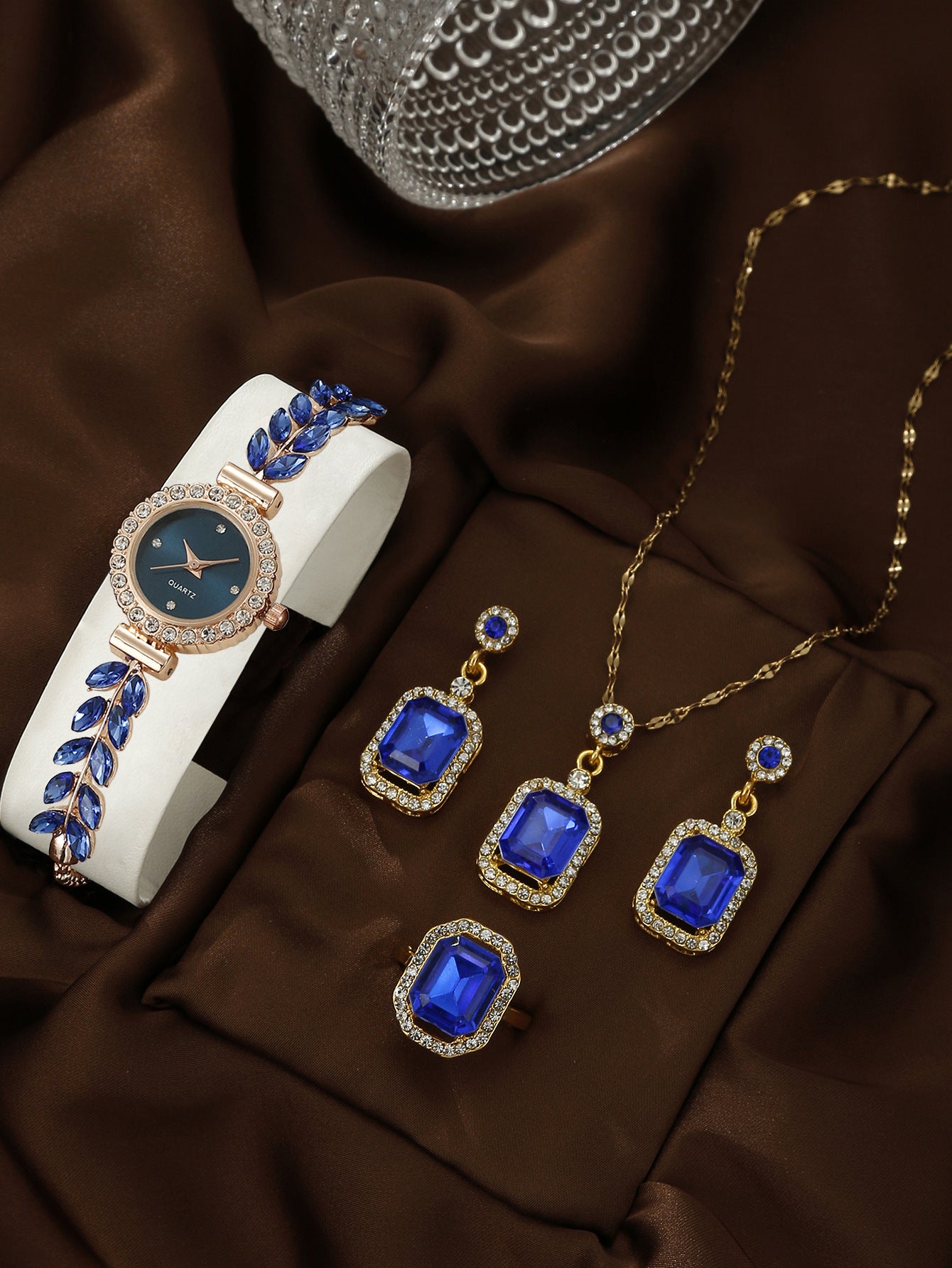 Quartz bracelet watch jewelry set