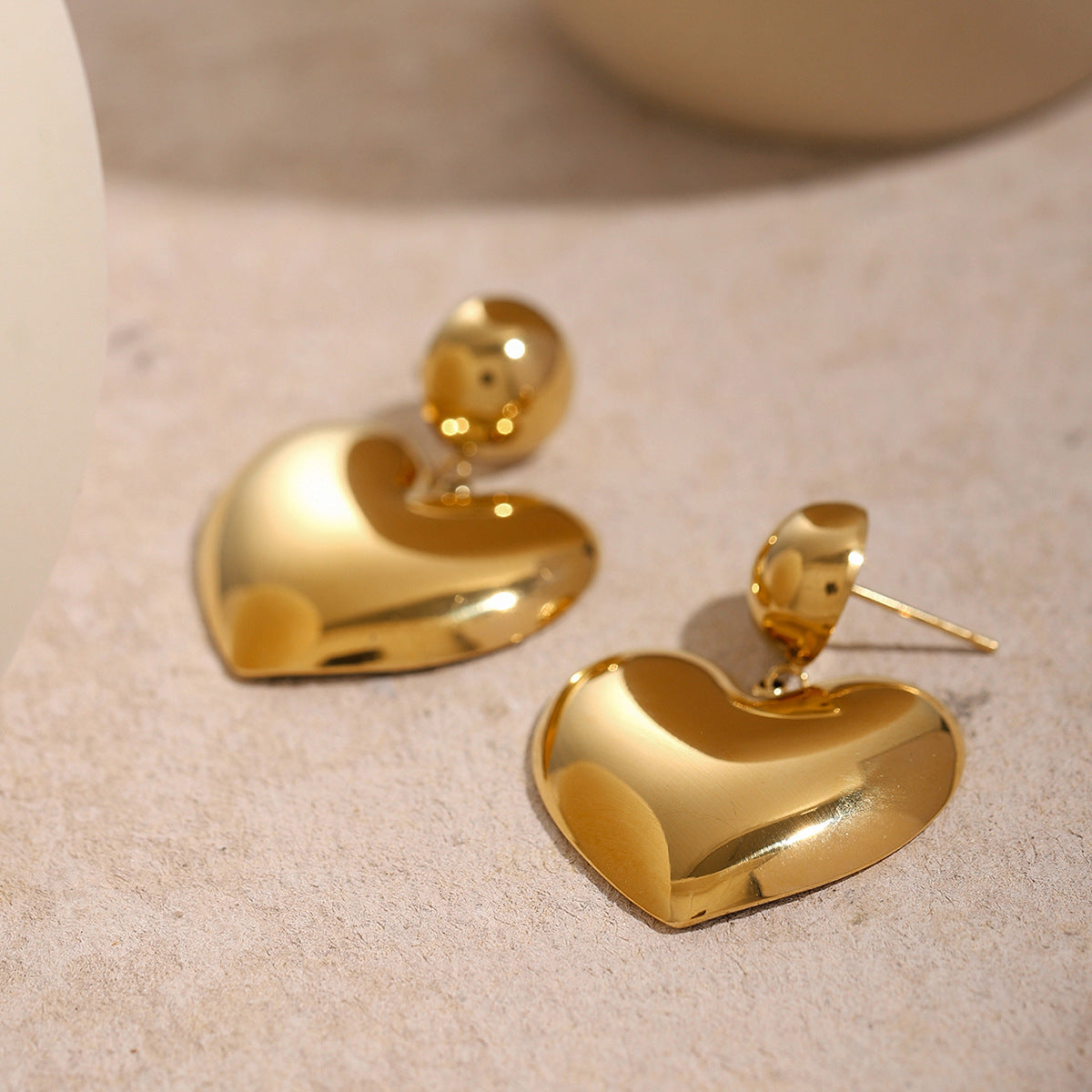 Pendientes corazón bola lisa