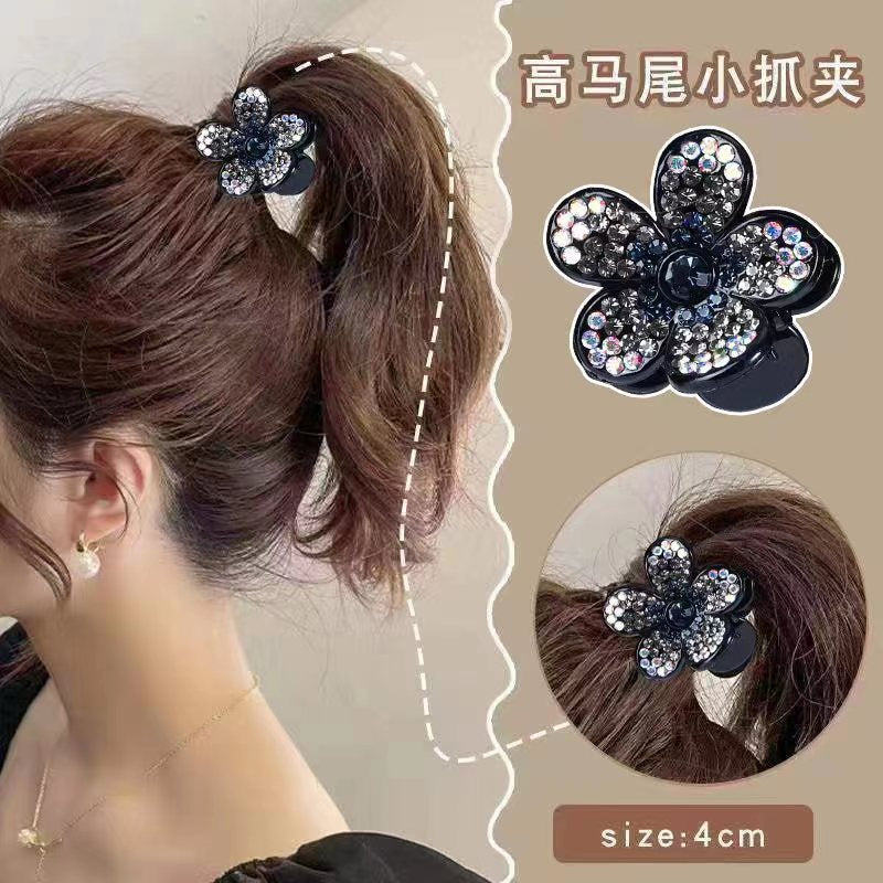 Horquilla pequeña fija con forma de cola de caballo alta y diamantes de imitación