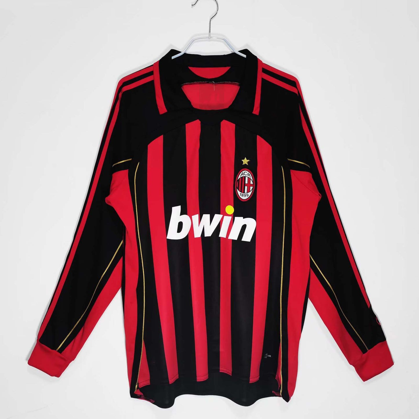 Camiseta retro de manga corta de local y visitante del AC Milan 06-07
