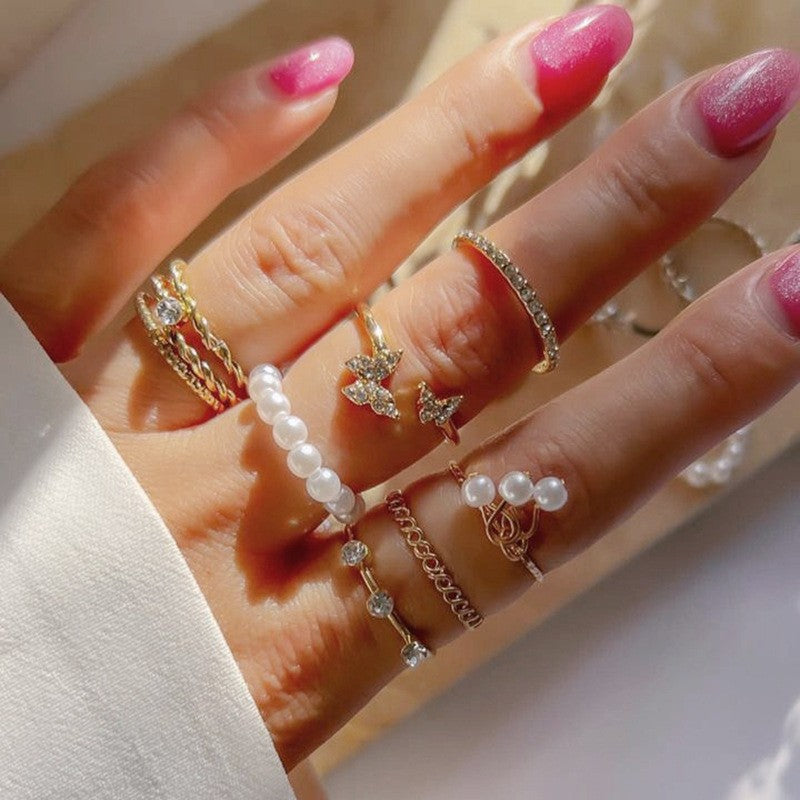 8-Piece Star & Pearl Ring Set