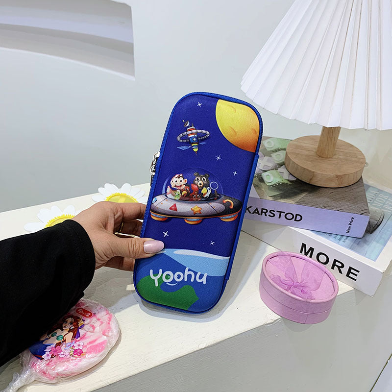 Estuche multifuncional para estudiantes de primaria.