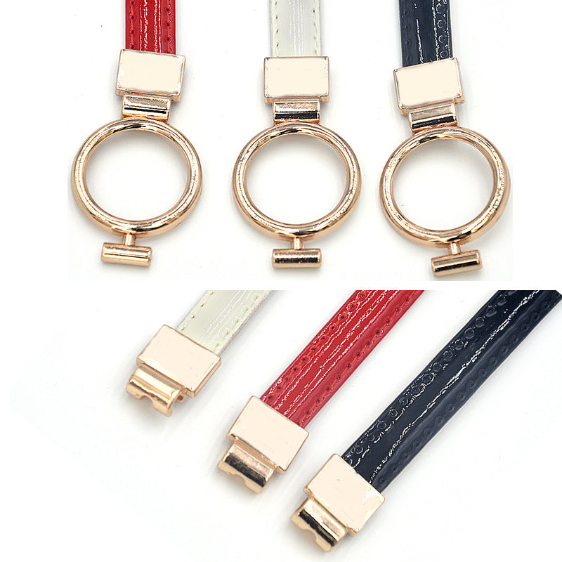 Black thin belt woman