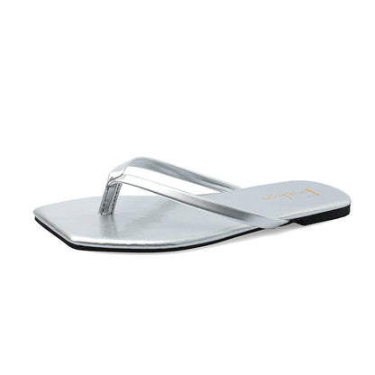 Square toe flip-flops