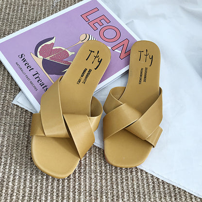 Crossover slippers flat-bottomed flip-flops