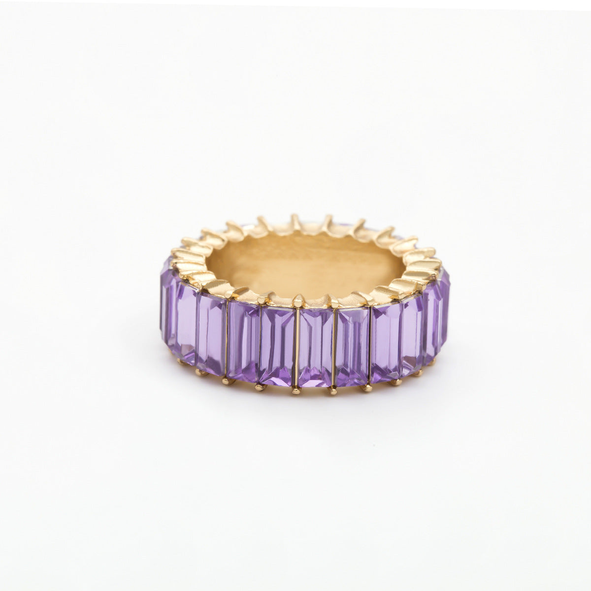 Anillo de circonita cuadrada. 