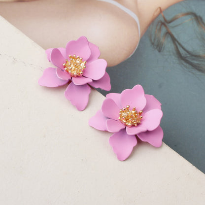 Frosted lacquer flower earrings