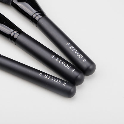 Juego de brochas de maquillaje ETVOS de 11 piezas 