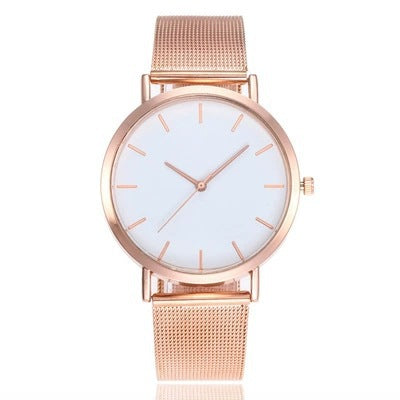 Reloj de cuarzo para mujer con tres escalas y sin dígitos y correa de malla popular 