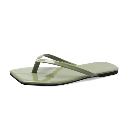 Square toe flip-flops
