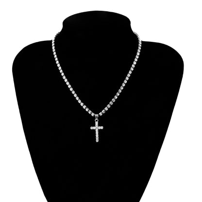 Full Diamond Cross Short Clavicle Necklace