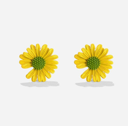 925 silver needle small daisy stud earrings