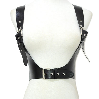 One-piece strap