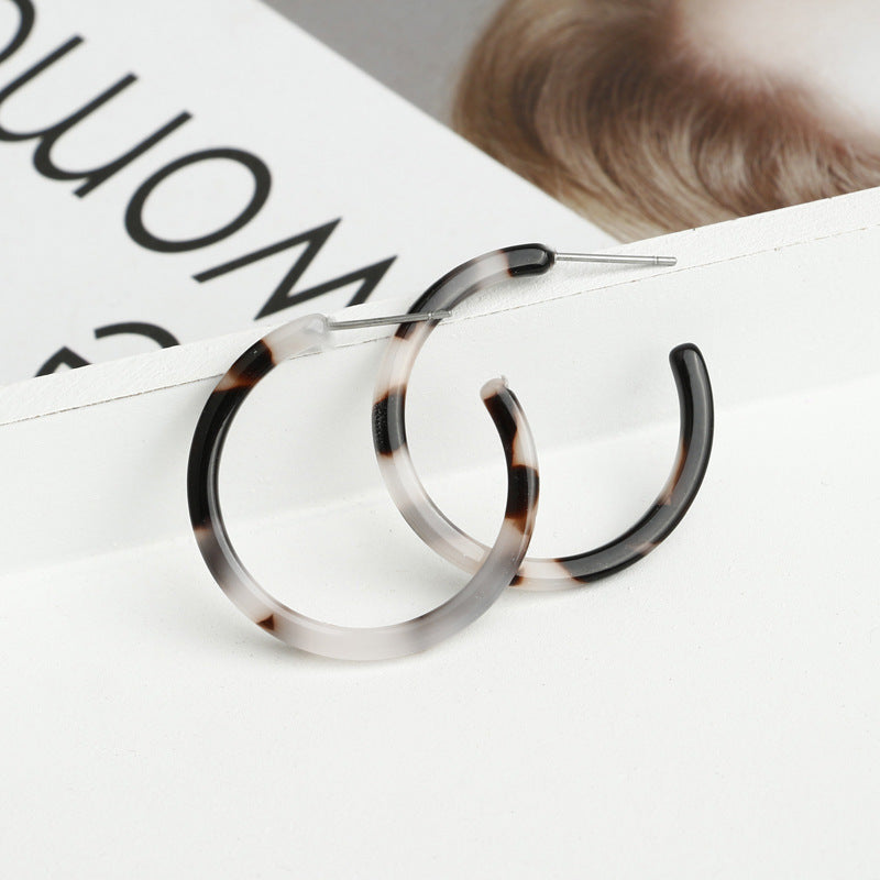 Versatile earrings