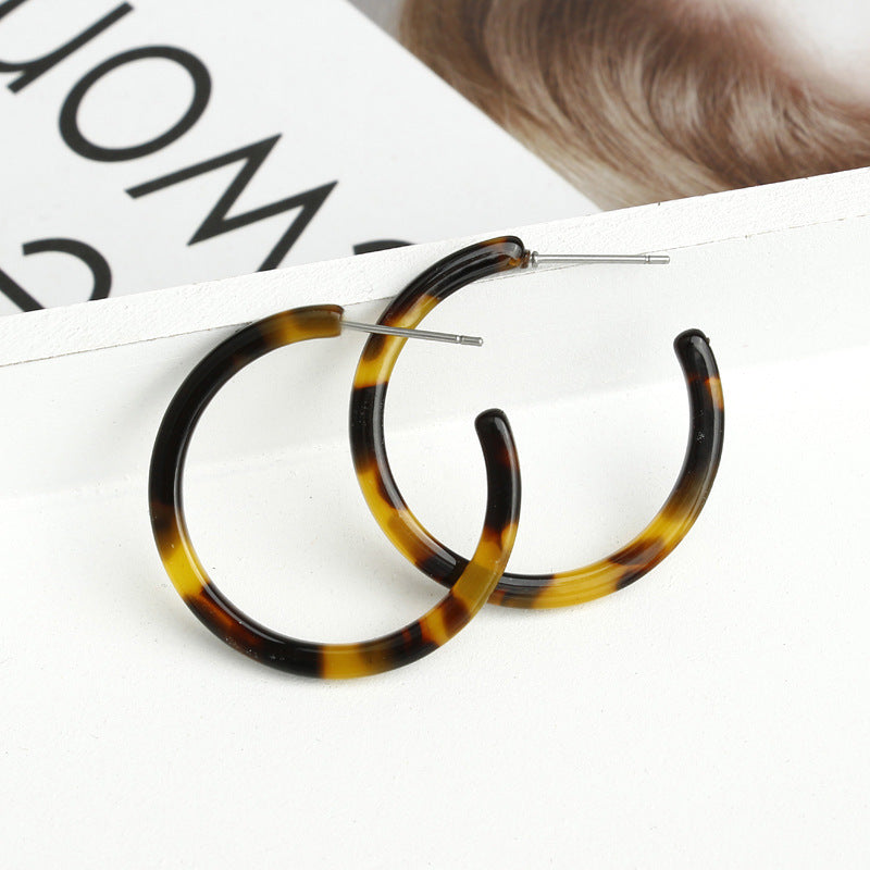 Versatile earrings