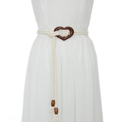 Heart-shaped log buckle belt