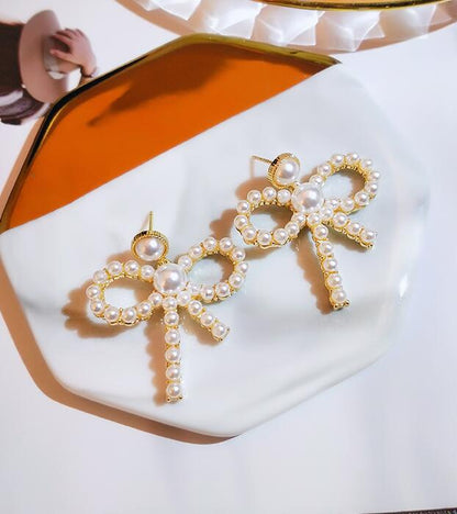 Bow pearl earrings for women