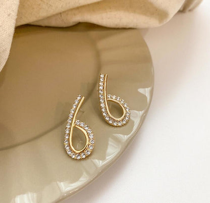 925 Silver Needle Diamond Digital 6 Earrings