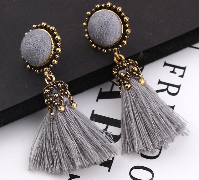 Fan-shaped fringed earrings for women